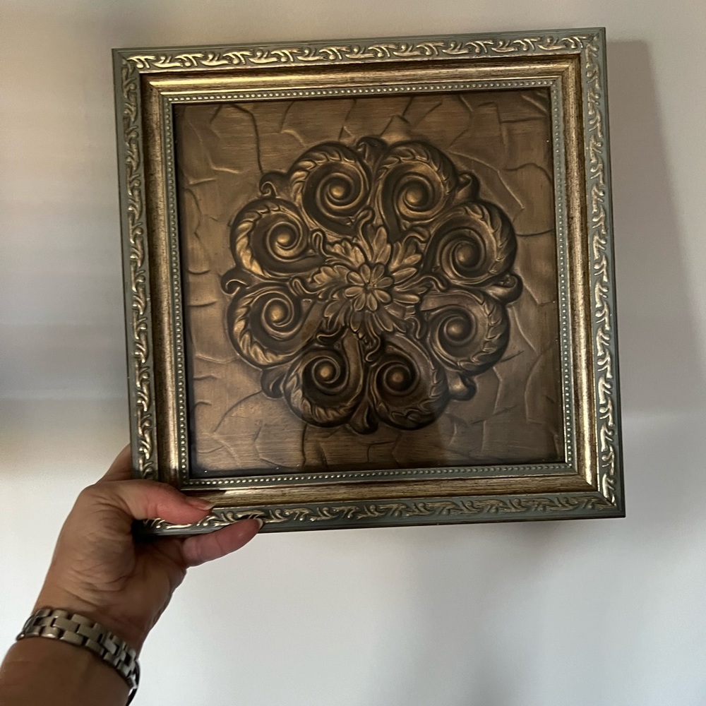 Pretty Wall Decor